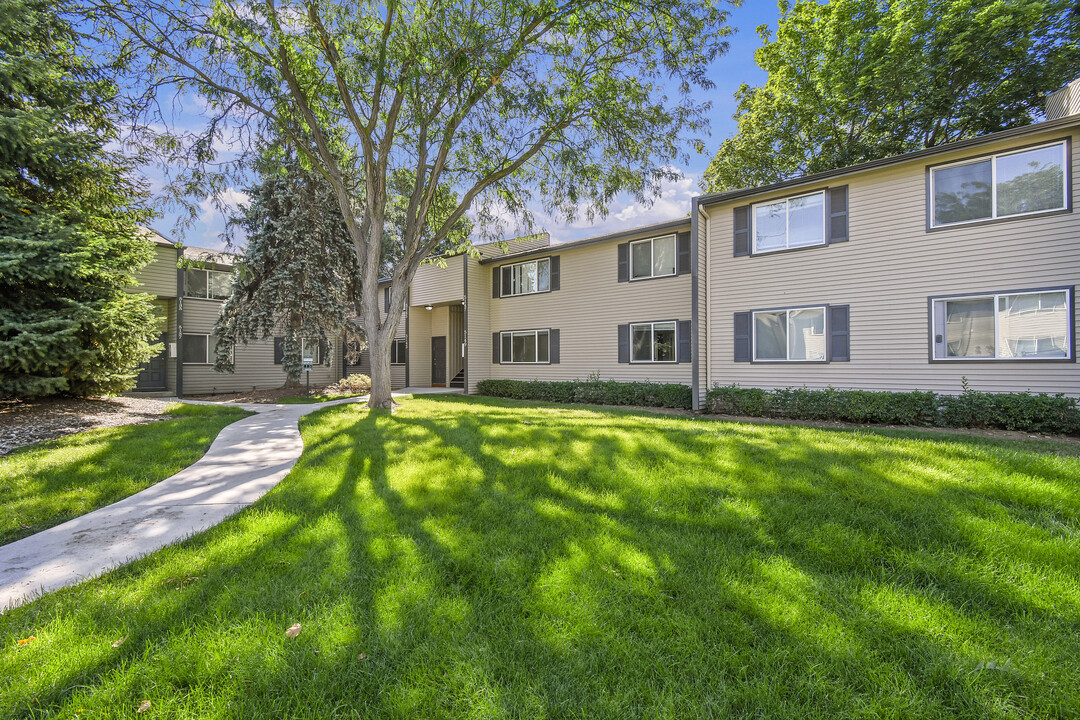 Juniper West in Boise, ID - Building Photo