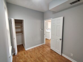 3338 W Pershing Rd in Chicago, IL - Building Photo - Building Photo
