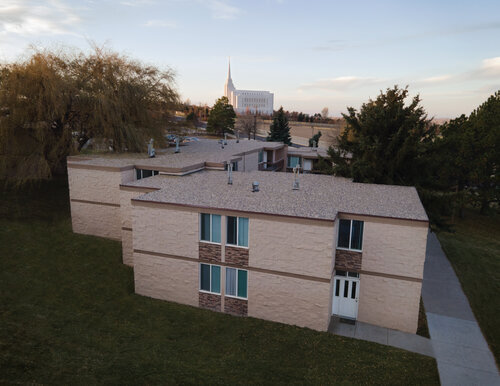 Aspen Village in Rexburg, ID - Building Photo - Building Photo