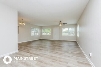 5730 Oleander Dr in Orlando, FL - Building Photo - Building Photo