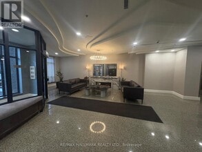 233 Beecroft Rd in Toronto, ON - Building Photo - Building Photo