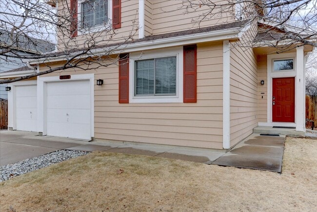 423 Woodson Dr in Erie, CO - Building Photo - Building Photo