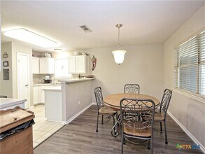 4602 Waterbury Dr in Temple, TX - Foto de edificio - Building Photo