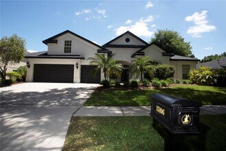 15106 Kestrelrise Dr in Fish Hawk, FL - Building Photo - Building Photo