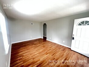 7414 Pleaseway Dr in St. Louis, MO - Building Photo - Building Photo
