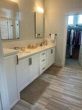 142 Volterra Ln in Dripping Springs, TX - Building Photo - Building Photo