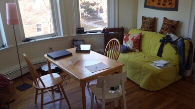 19 Fairbanks St in Brookline, MA - Foto de edificio - Building Photo