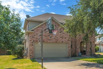 3812 Lakeway Dr in Grapevine, TX - Building Photo - Building Photo