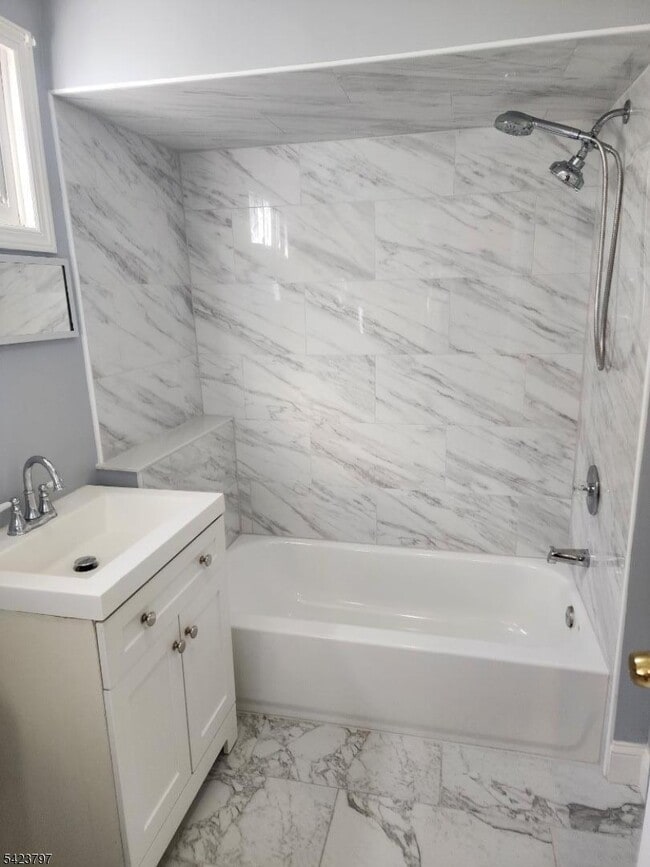 property at 10 Westcott St