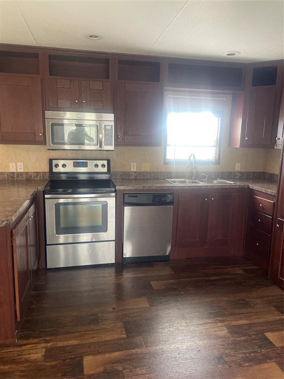 10758 FM457 in Bay City, TX - Building Photo - Building Photo