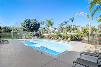 Boulevard in Oceanside, CA - Foto de edificio - Building Photo