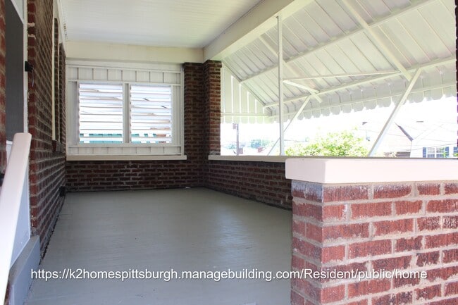 512 Giffin Ave in Pittsburgh, PA - Building Photo - Building Photo