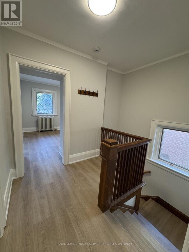 183 St Clair Ave E in Toronto, ON - Building Photo - Building Photo