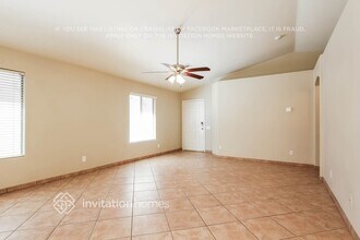 8622 E Natal Ave in Mesa, AZ - Foto de edificio - Building Photo