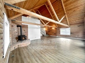 5600 N Pierce Park Ln in Boise, ID - Building Photo - Building Photo