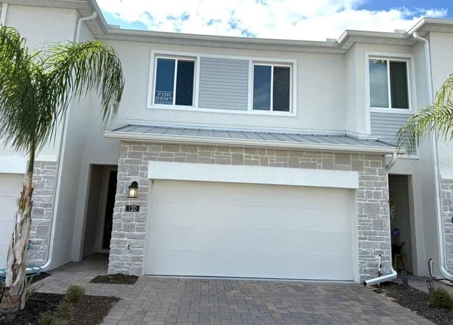 property at 120 Bogey Dr