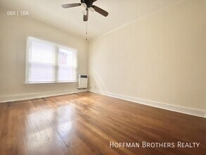 447 S Grand View St, Unit 102 in Los Angeles, CA - Building Photo - Building Photo