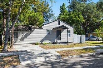 1500 15th St S in St. Petersburg, FL - Foto de edificio - Building Photo