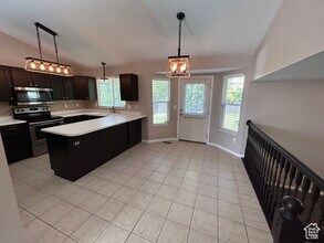 15059 S Manilla Dr in Draper, UT - Building Photo - Building Photo