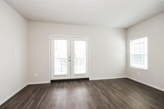 15367 Estrella Rd W in Houston, TX - Building Photo - Building Photo