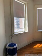 1350 Commonwealth Ave, Unit 19 in Boston, MA - Foto de edificio - Building Photo