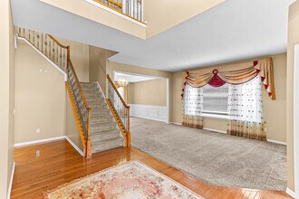 49896 Parkside Dr in Northville, MI - Building Photo - Building Photo