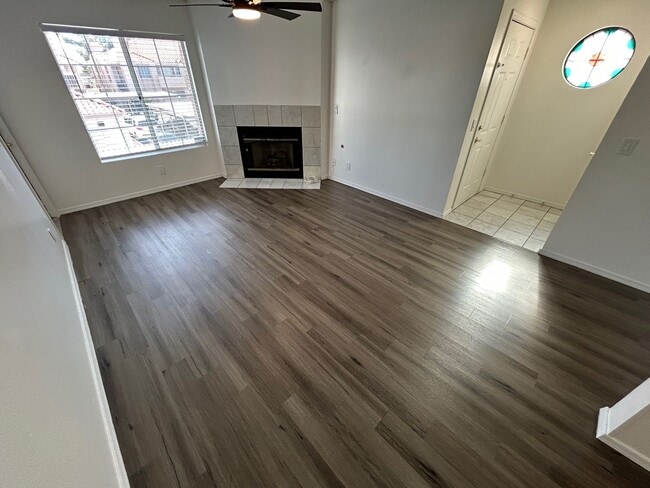 1375 E Hacienda Ave in Las Vegas, NV - Building Photo - Building Photo