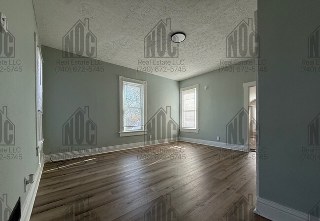 726 E Main St in Lancaster, OH - Building Photo - Building Photo