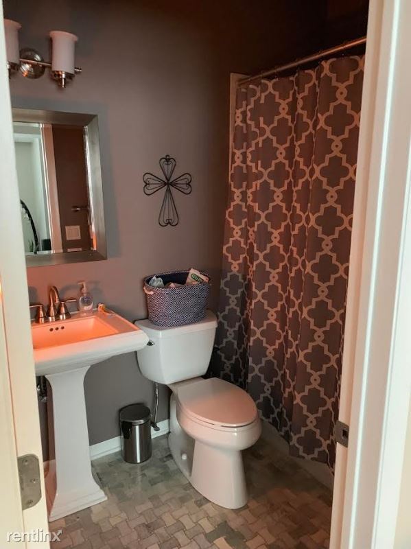 2231 N Lister Ave in Chicago, IL - Building Photo - Building Photo