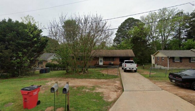 68 Valley Hill Rd in Riverdale, GA - Foto de edificio - Building Photo