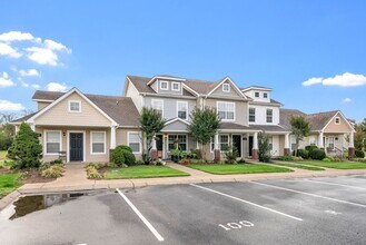 104 Alexander Blvd in Clarksville, TN - Building Photo - Building Photo