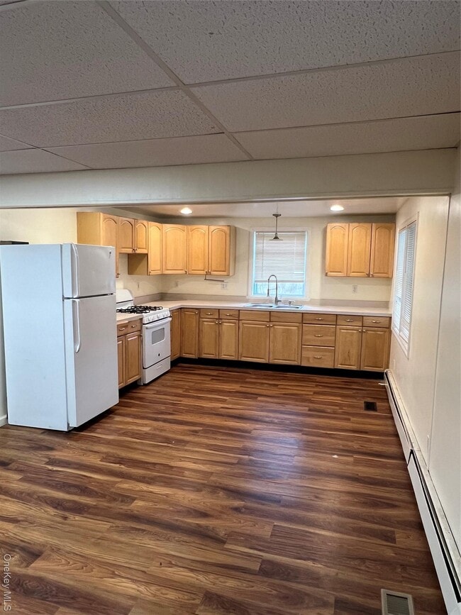 804 Berkshire Rd in Wingdale, NY - Building Photo - Building Photo