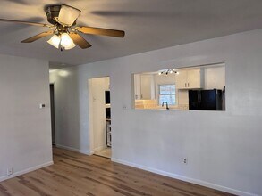 211 Melody Cir in Swannanoa, NC - Building Photo - Building Photo