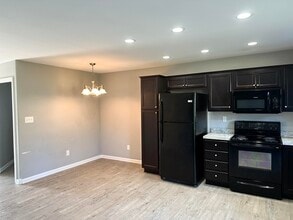 2353 Walcot Way in Lexington, KY - Building Photo - Building Photo