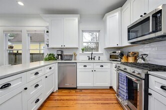 2009 Kinney Ave in Austin, TX - Building Photo - Building Photo