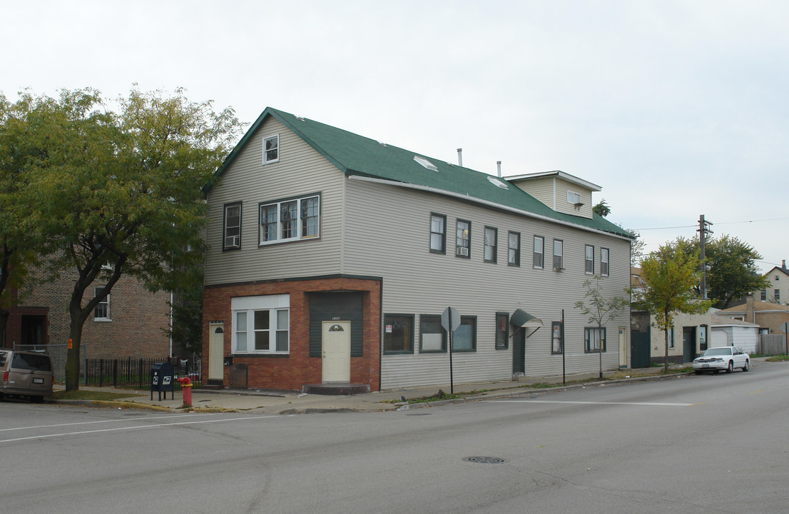 4300 S Wood St in Chicago, IL - Foto de edificio