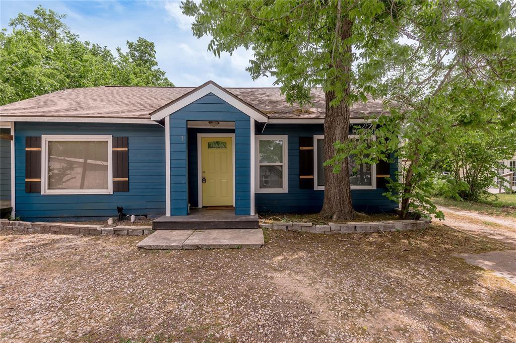 1513 16th St in Huntsville, TX - Building Photo