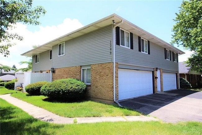 1299 Hilltop Cir, Unit 101