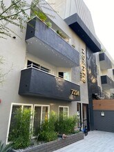 The Runyon in Los Angeles, CA - Foto de edificio - Building Photo