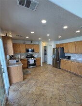 10030 Clear Crystal St in Las Vegas, NV - Building Photo - Building Photo