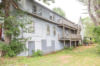 103 Silver Maple Ln in Farmington, ME - Building Photo - Building Photo