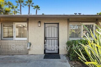 889 Bracero Rd in Encinitas, CA - Building Photo - Building Photo