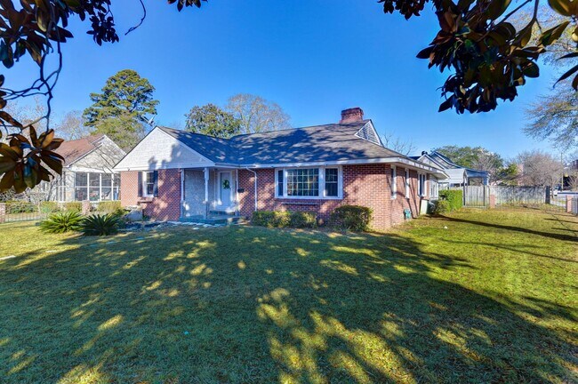 2737 Blossom St in Columbia, SC - Building Photo - Building Photo