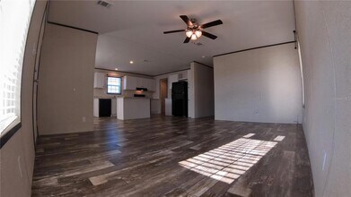 9722 Scepter Ave in Brooksville, FL - Foto de edificio - Building Photo