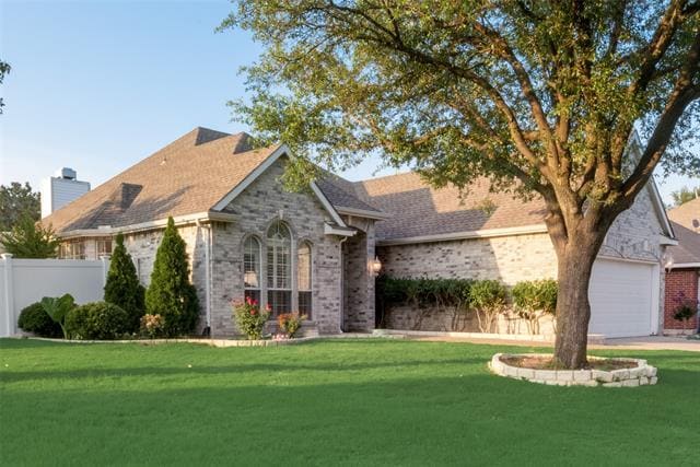 property at 2309 Kittyhawk Dr