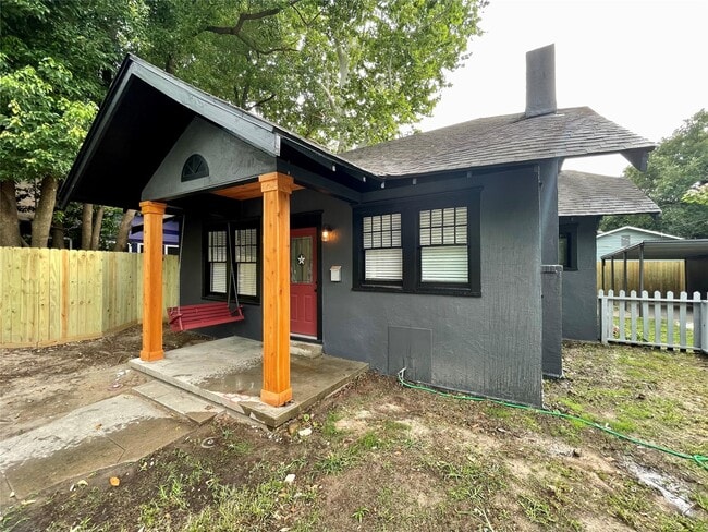 property at 113 Northwood St