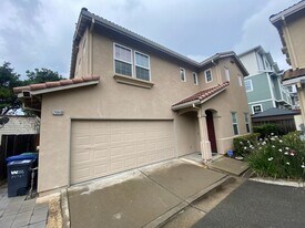 24849 Alderberry Pl in Hayward, CA - Building Photo