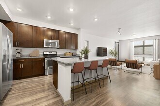 Kent Place Residences in Englewood, CO - Foto de edificio - Building Photo