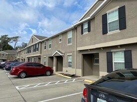 407 Belle Montclair Loop