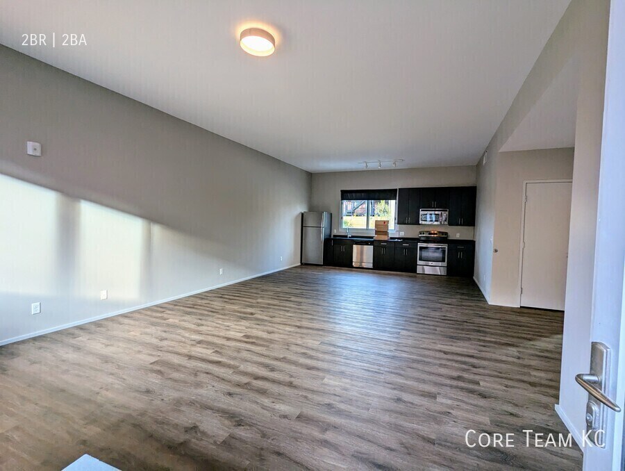 2903 Gillham Rd in Kansas City, MO - Building Photo